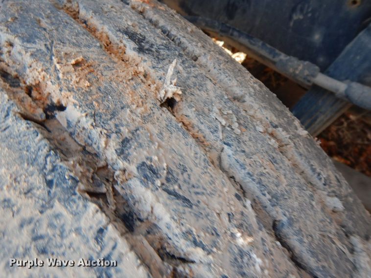 image for item HG9288 1994 Ford LTS9000  dump truck