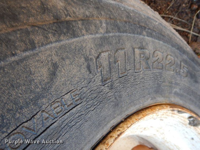 image for item HG9288 1994 Ford LTS9000  dump truck