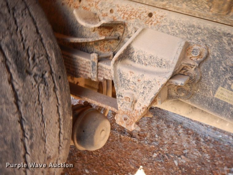 image for item HG9288 1994 Ford LTS9000  dump truck