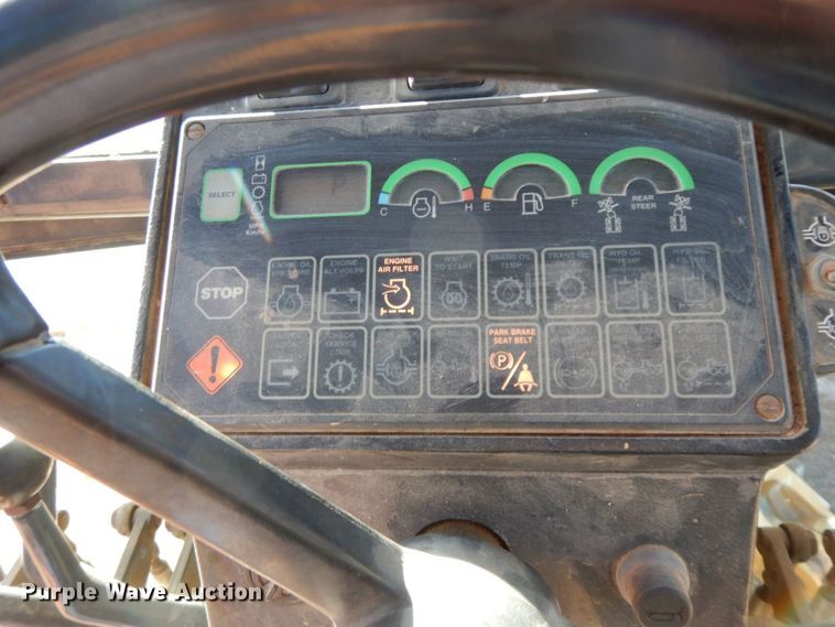 image for item HG9305 2004 John Deere 770CH  motor grader