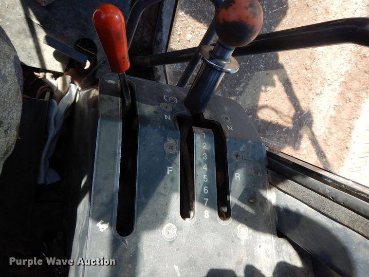 image for item HG9305 2004 John Deere 770CH  motor grader