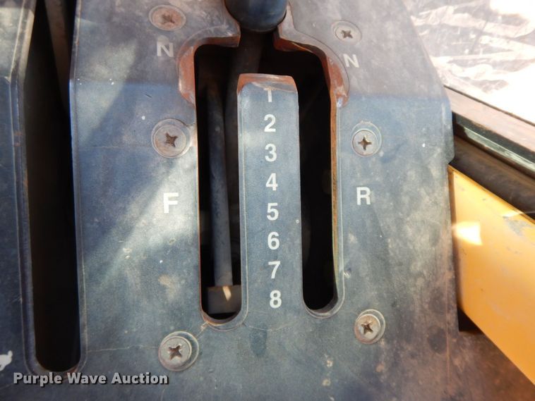 image for item HG9306 1999 John Deere 770CH  motor grader