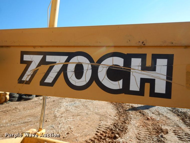 image for item HG9306 1999 John Deere 770CH  motor grader