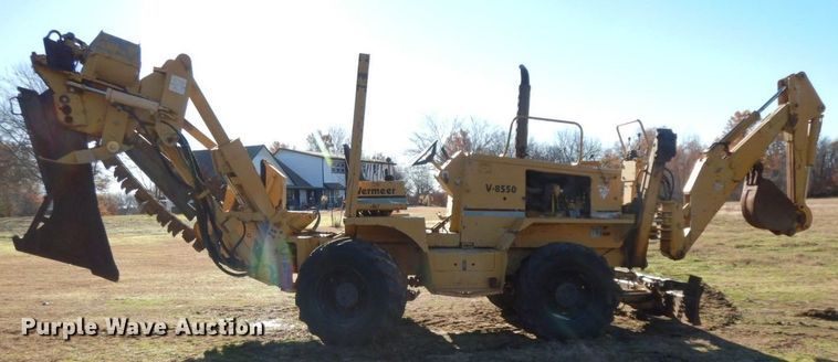 image for item HG9319 1995 Vermeer V8550  trencher