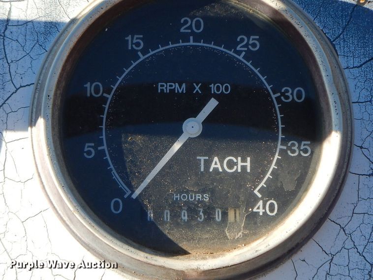 image for item HG9319 1995 Vermeer V8550  trencher