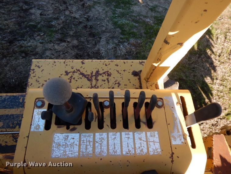 image for item HG9319 1995 Vermeer V8550  trencher