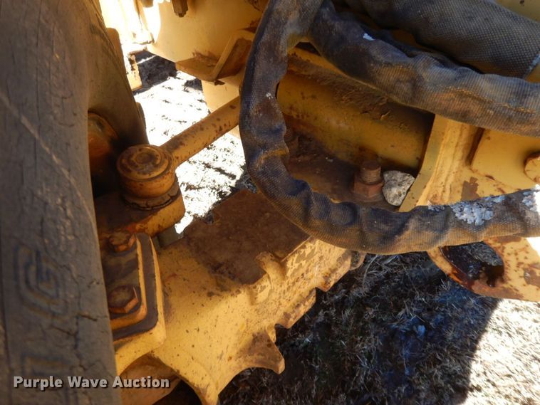 image for item HG9319 1995 Vermeer V8550  trencher