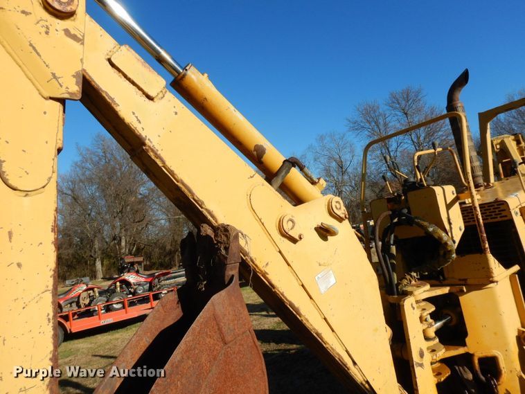 image for item HG9319 1995 Vermeer V8550  trencher