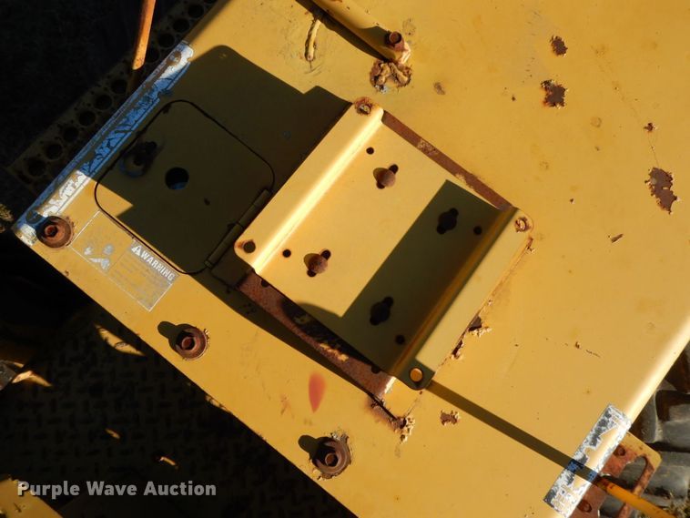 image for item HG9319 1995 Vermeer V8550  trencher