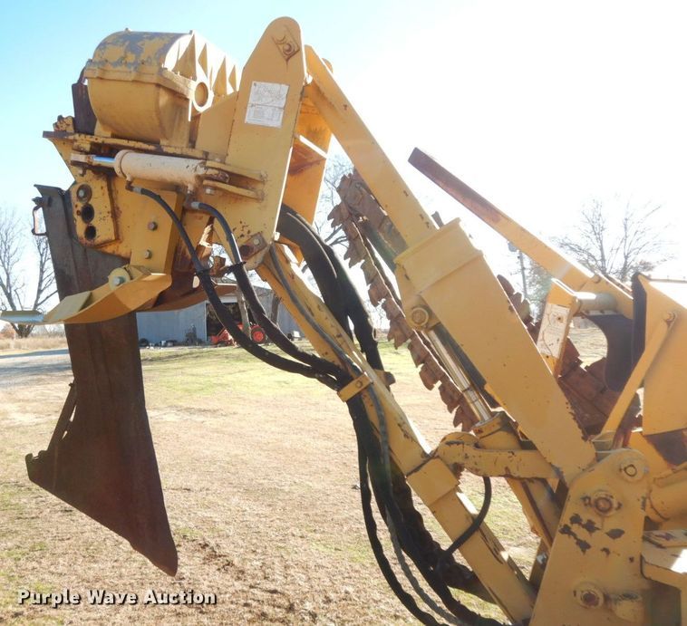 image for item HG9319 1995 Vermeer V8550  trencher