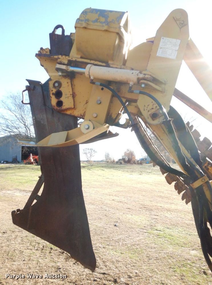 image for item HG9319 1995 Vermeer V8550  trencher