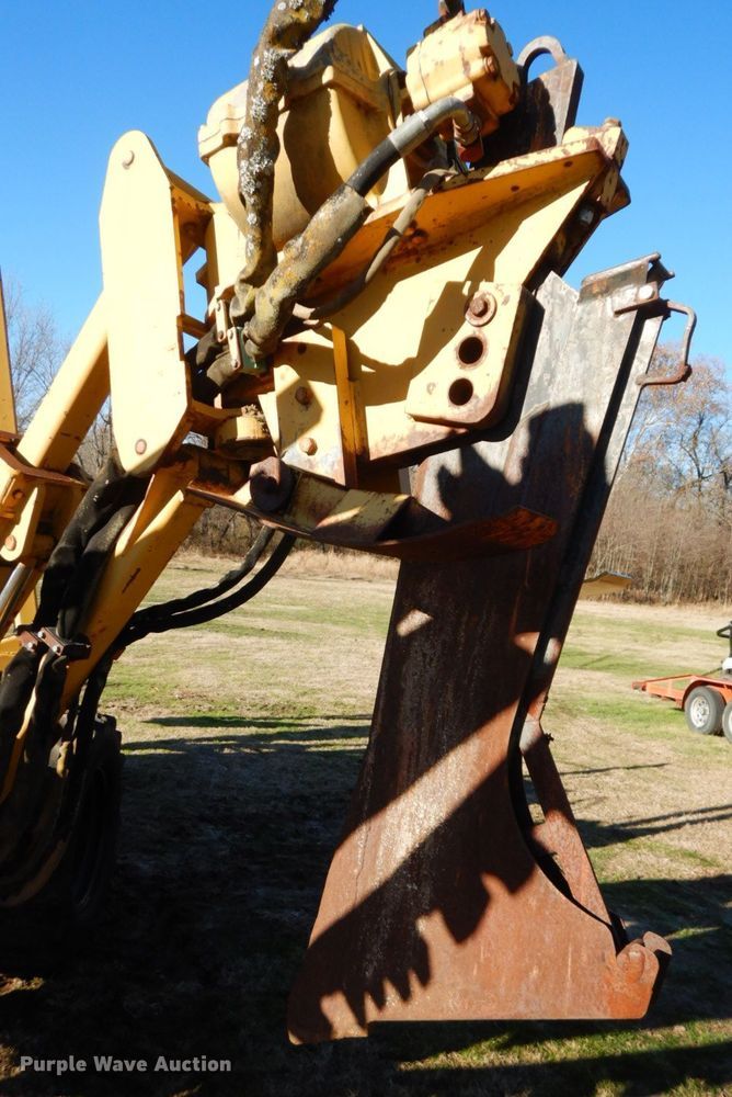 image for item HG9319 1995 Vermeer V8550  trencher