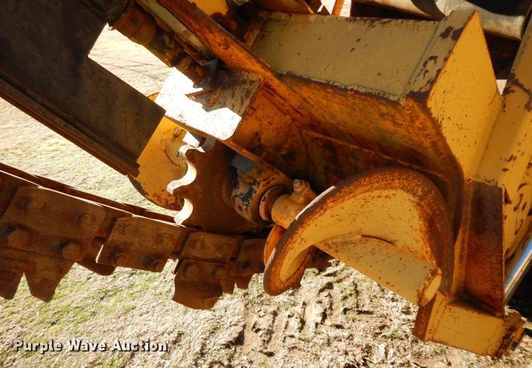 image for item HG9319 1995 Vermeer V8550  trencher