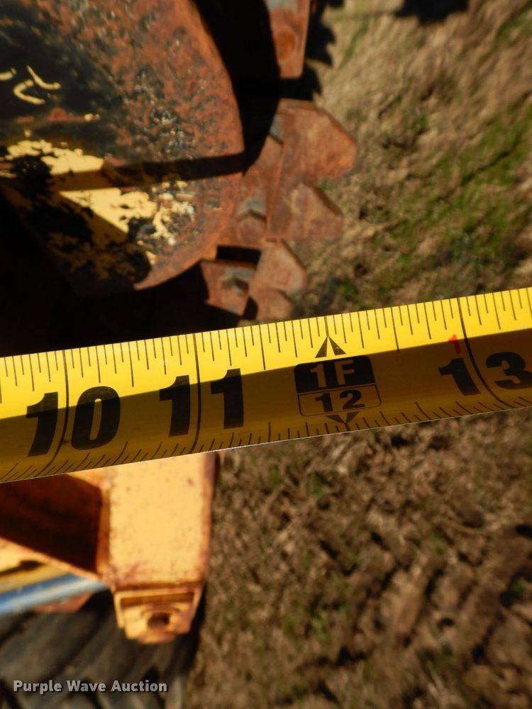 image for item HG9319 1995 Vermeer V8550  trencher