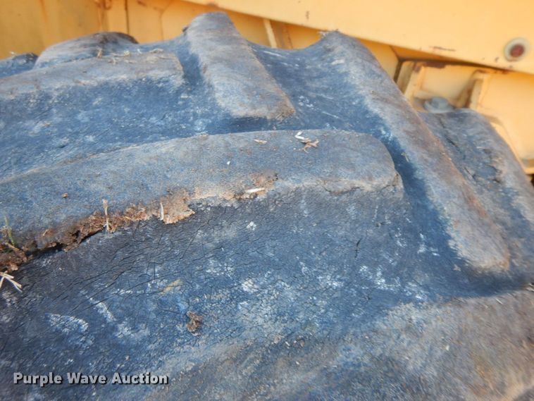 image for item HG9319 1995 Vermeer V8550  trencher