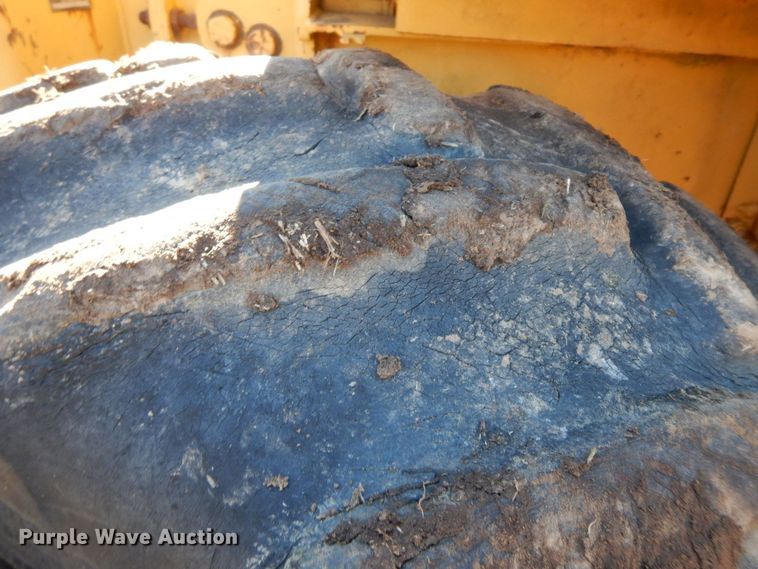 image for item HG9319 1995 Vermeer V8550  trencher