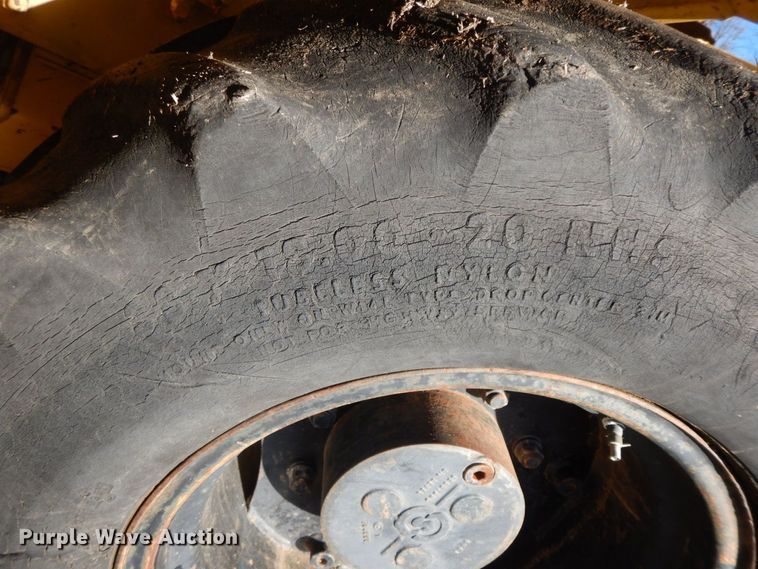 image for item HG9319 1995 Vermeer V8550  trencher