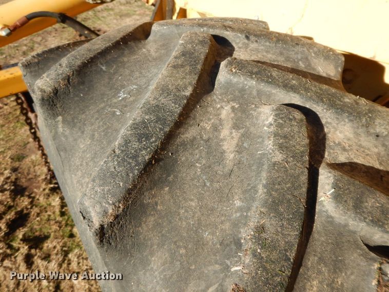 image for item HG9319 1995 Vermeer V8550  trencher