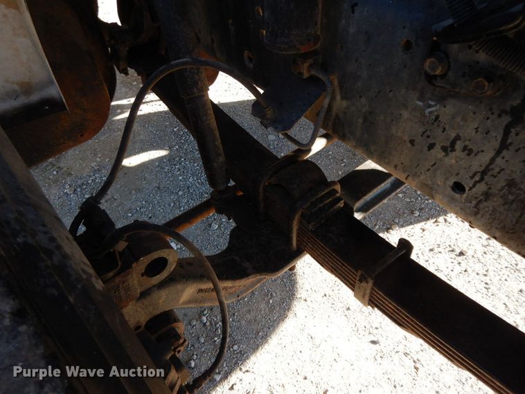 image for item HG9338 1998 International 4700  water truck