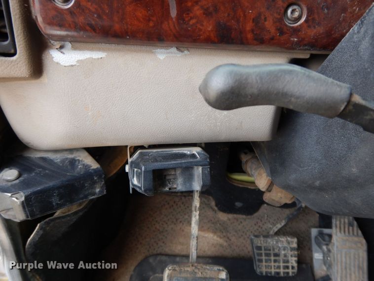 image for item HG9344 2001 Mack CX613  dump truck