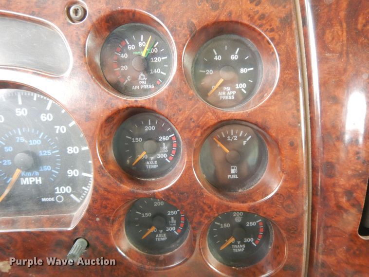 image for item HG9344 2001 Mack CX613  dump truck