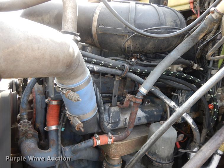 image for item HG9344 2001 Mack CX613  dump truck