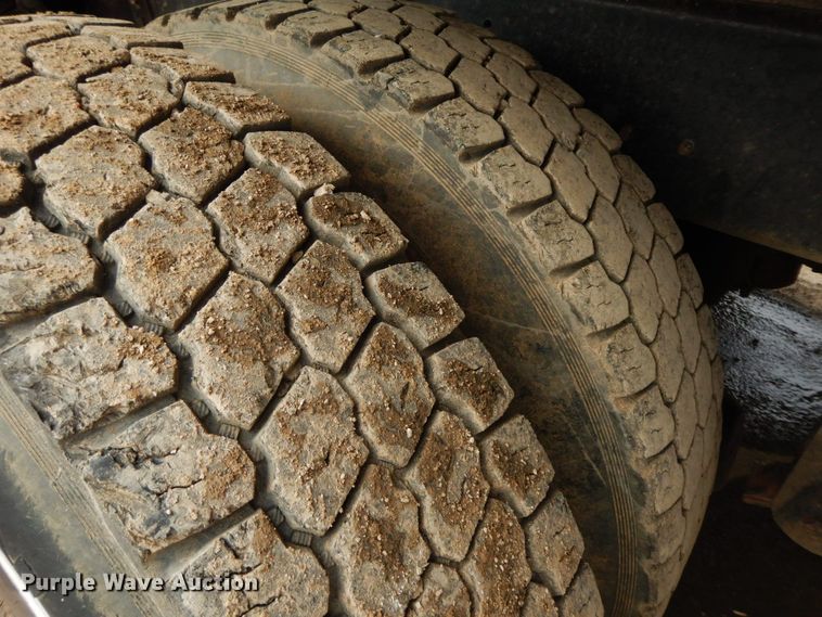 image for item HG9344 2001 Mack CX613  dump truck