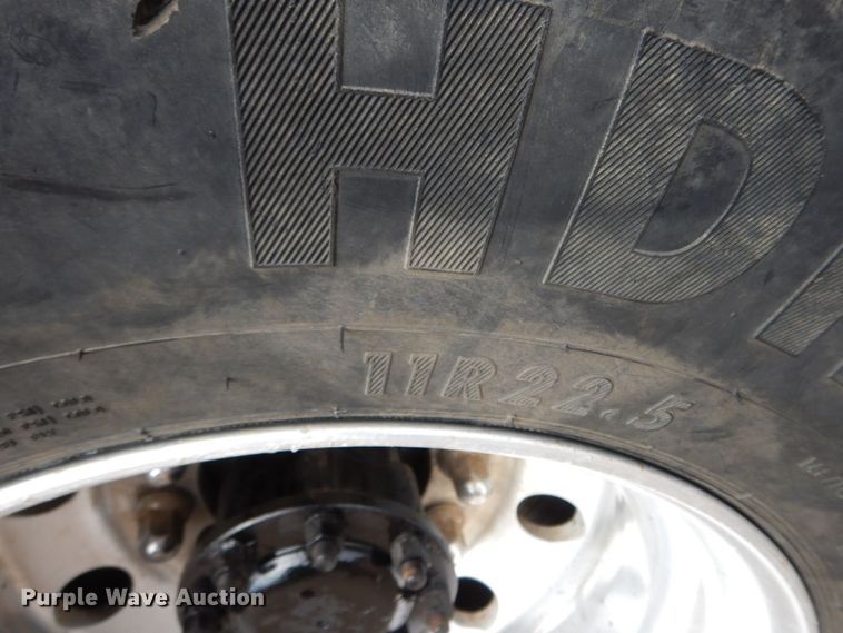 image for item HG9344 2001 Mack CX613  dump truck