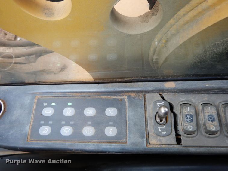 image for item HG9346 2009 Caterpillar 329D L  excavator