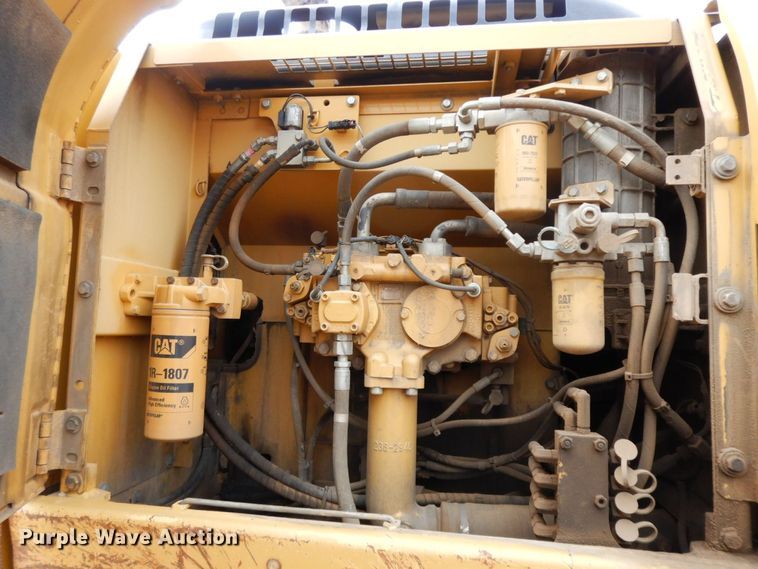 image for item HG9346 2009 Caterpillar 329D L  excavator