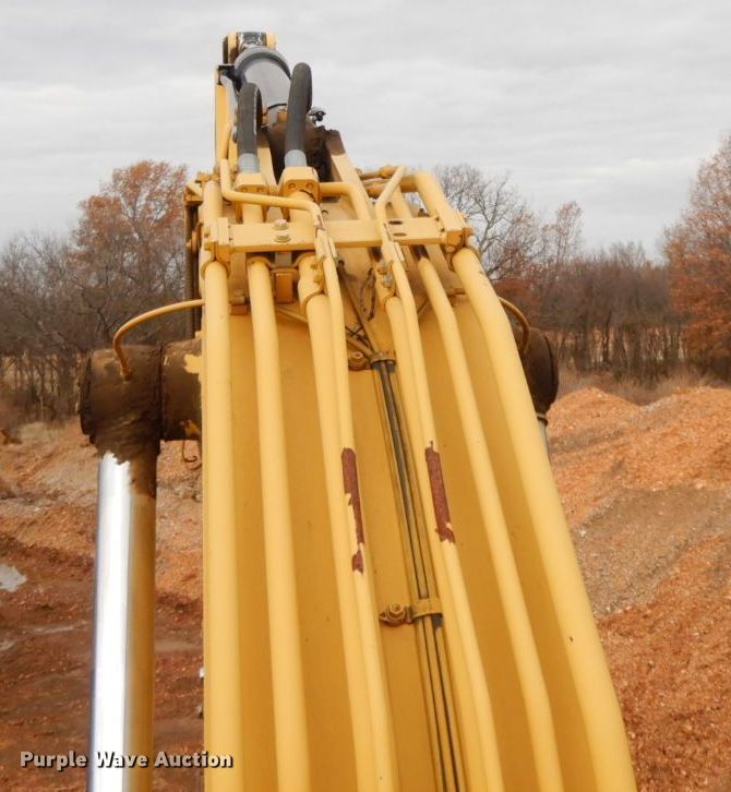 image for item HG9346 2009 Caterpillar 329D L  excavator