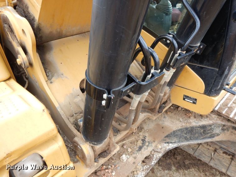 image for item HG9346 2009 Caterpillar 329D L  excavator
