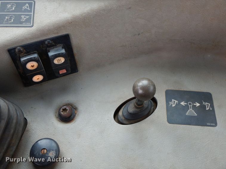 image for item HG9347 2013 Caterpillar D6T XL  dozer