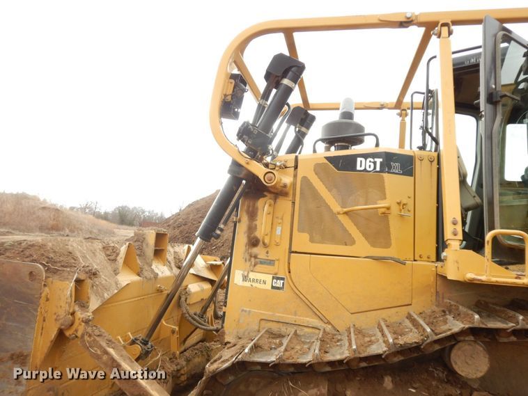 image for item HG9347 2013 Caterpillar D6T XL  dozer