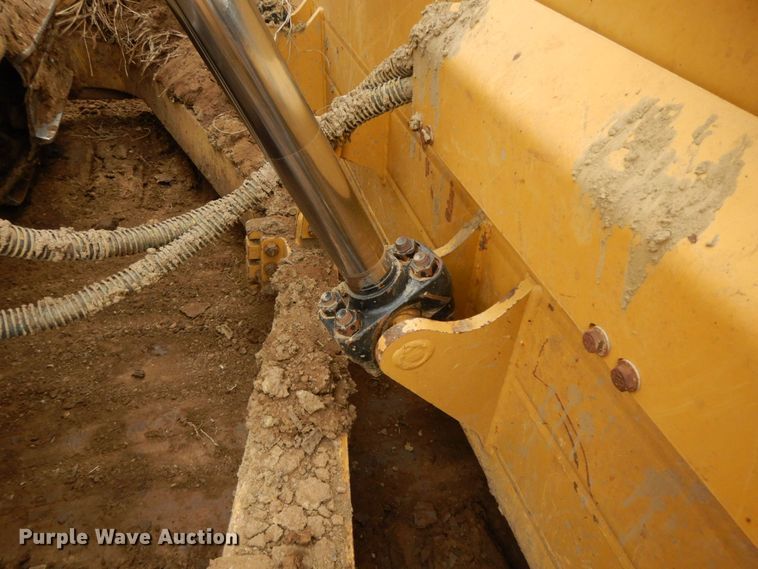 image for item HG9347 2013 Caterpillar D6T XL  dozer