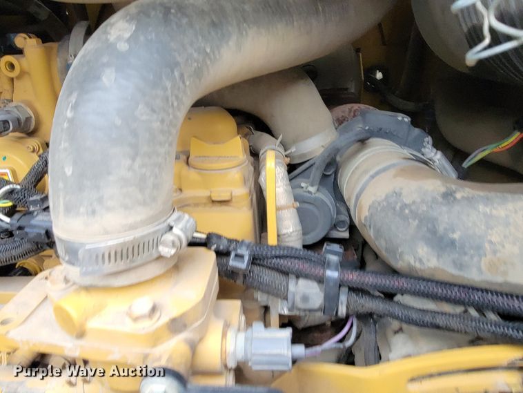 image for item HG9354 2015 Caterpillar 299D  tracked skid steer loader