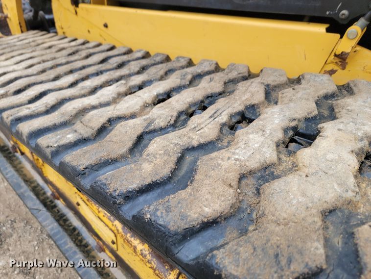 image for item HG9354 2015 Caterpillar 299D  tracked skid steer loader