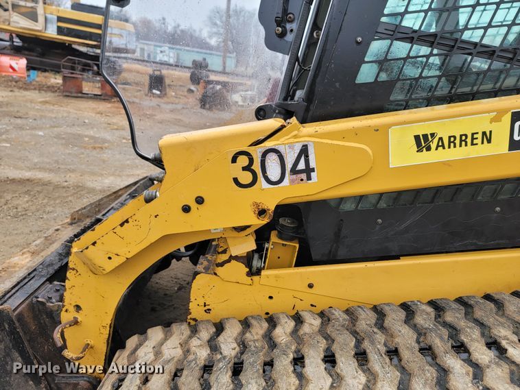 image for item HG9354 2015 Caterpillar 299D  tracked skid steer loader