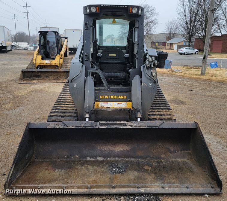 image for item HG9355 New Holland C245  tracked skid steer loader