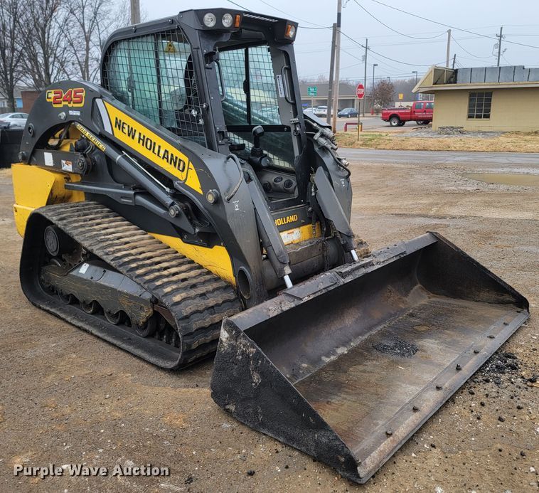 image for item HG9355 New Holland C245  tracked skid steer loader