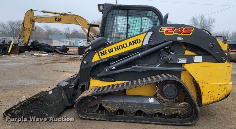 image for item HG9355 New Holland C245  tracked skid steer loader