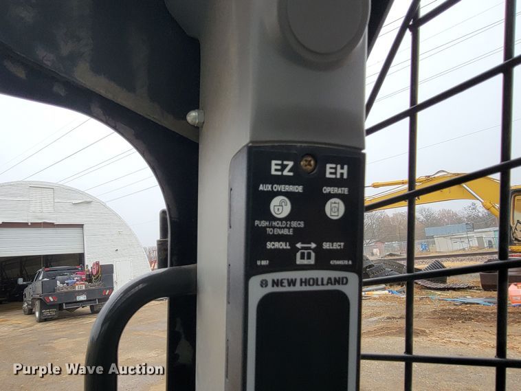 image for item HG9355 New Holland C245  tracked skid steer loader