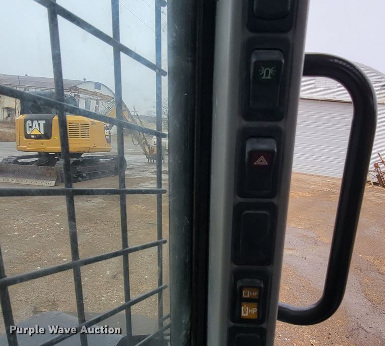 image for item HG9355 New Holland C245  tracked skid steer loader