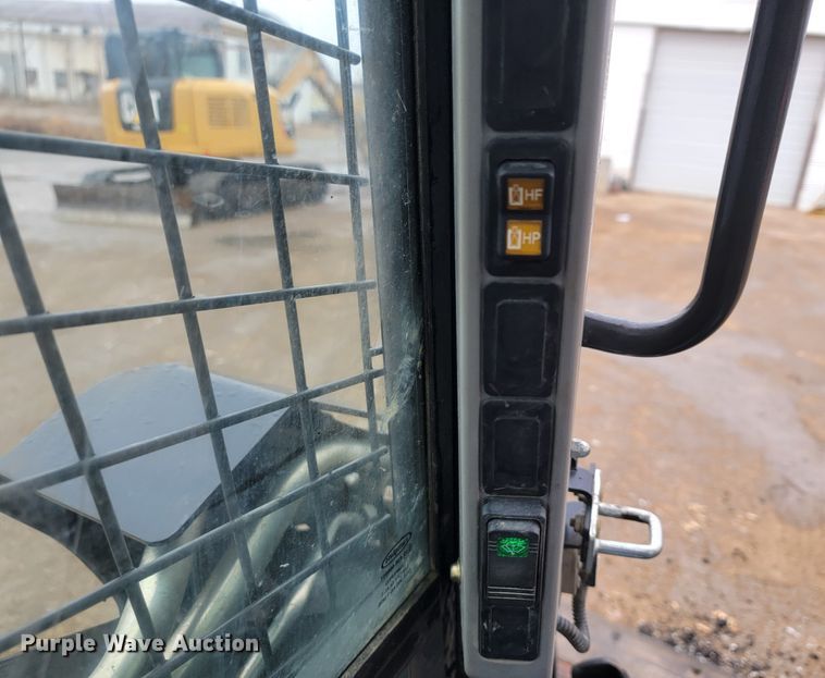 image for item HG9355 New Holland C245  tracked skid steer loader