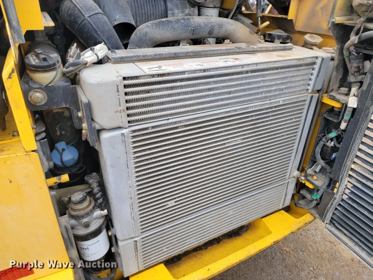 image for item HG9355 New Holland C245  tracked skid steer loader