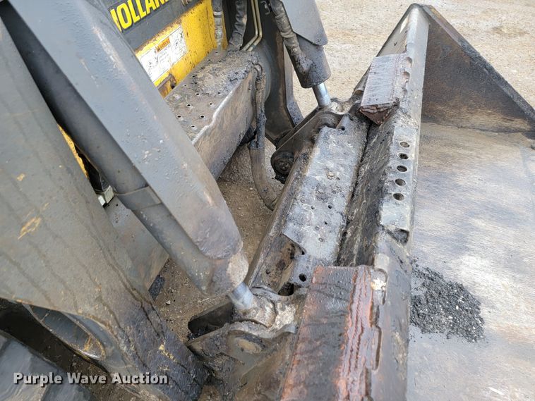 image for item HG9355 New Holland C245  tracked skid steer loader