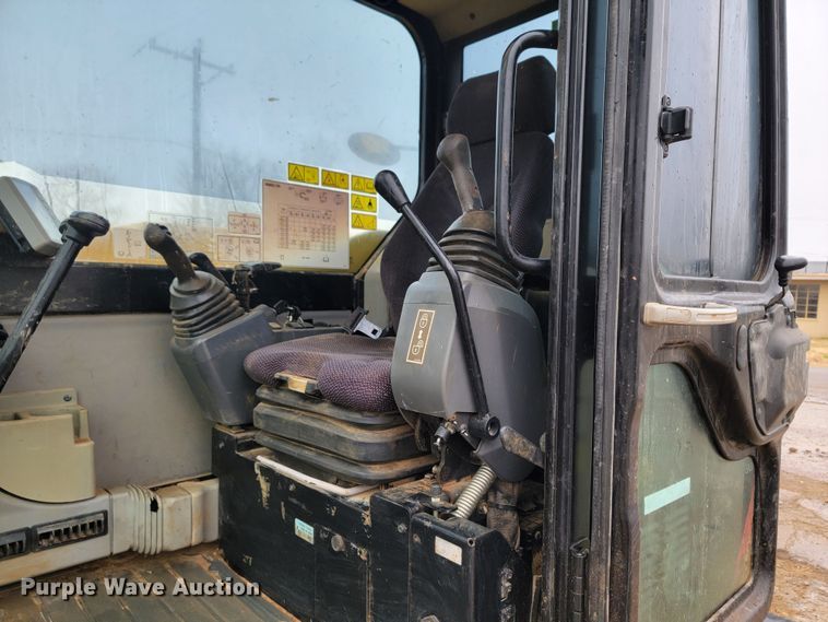 image for item HG9356 2014 Caterpillar 308E2 CR  mini excavator