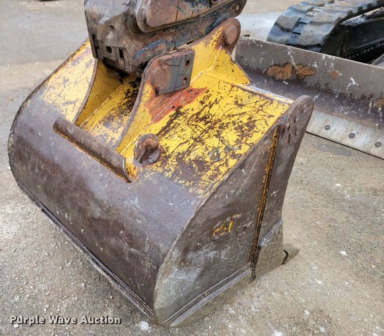 image for item HG9356 2014 Caterpillar 308E2 CR  mini excavator