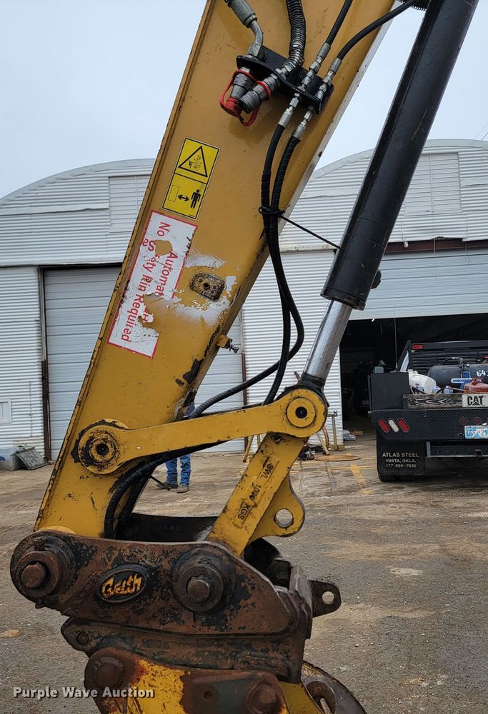 image for item HG9356 2014 Caterpillar 308E2 CR  mini excavator