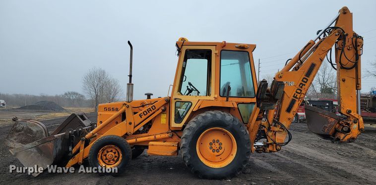image for item HG9365 Ford 555B  backhoe
